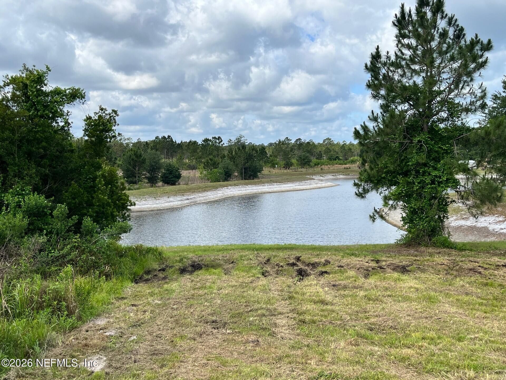 203 Village Drive, Welaka, FL 32193 Photo