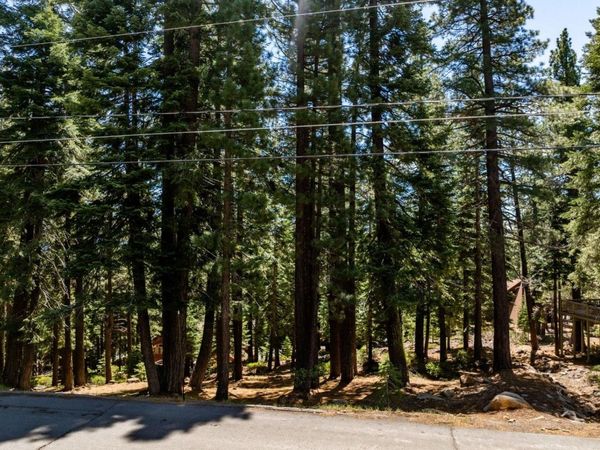 12972 Muhlebach Way, Truckee, CA 96161