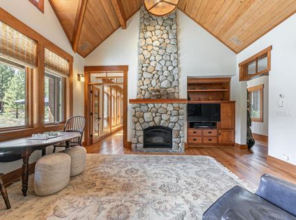 8444 Jake Teeter, Truckee, CA 96161 Photo