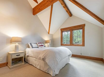 8444 Jake Teeter, Truckee, CA 96161 Photo