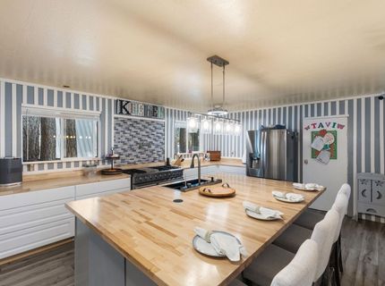 10255 Prosser Drive, Truckee, CA 96161 Photo