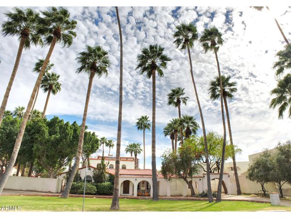15 W PASADENA Avenue, Phoenix, AZ 85013