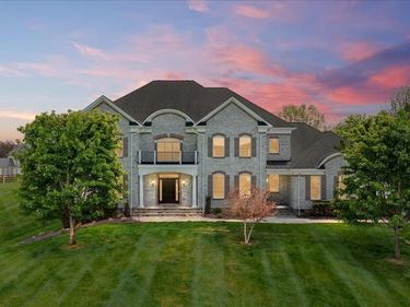 16064 WATERFORD CREEK CIRCLE, HAMILTON, VA 20158