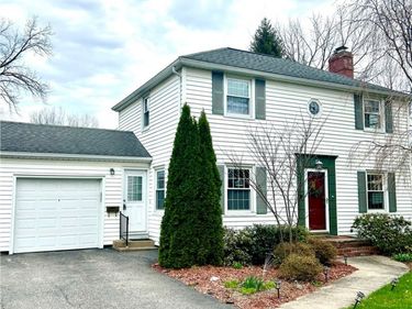 28 Chelmsford Road , Rochester, NY 14618