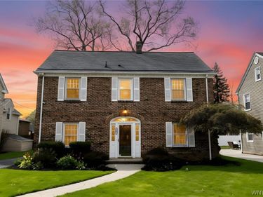 3025 Macklem Avenue , Niagara Falls, NY 14305