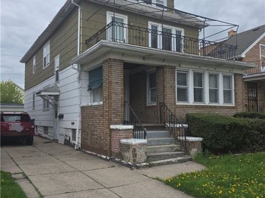 96 Academy Road , Buffalo, NY 14211