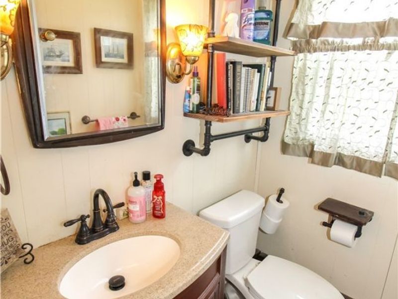 4040 Broadway , Lorain, OH 44052 Photo 21