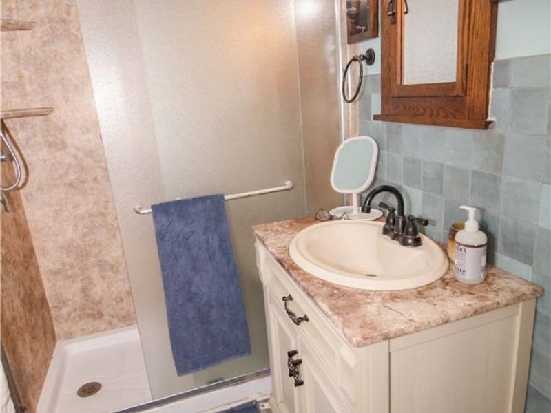 4040 Broadway , Lorain, OH 44052 Photo 28