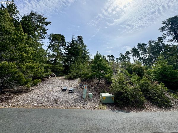 Kelsie Way, Unit 57, Florence, OR 97439