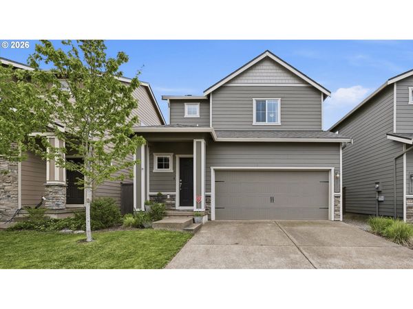 2316 NW MATTEO DR, McMinnville, OR 97128