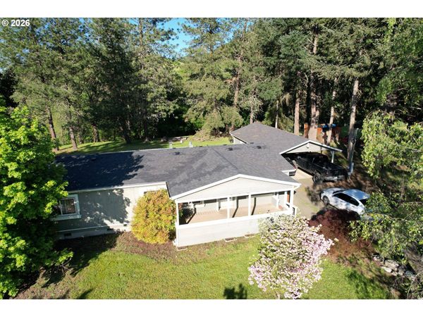 231 ARROW WAY, Myrtle Creek, OR 97457