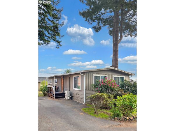 16427 Vista Hills, Unit 17, Brookings, OR 97415