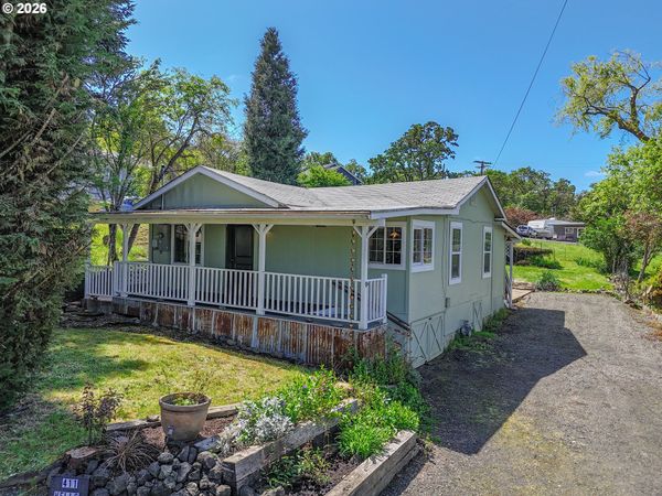 411 WELLS RD, Oakland, OR 97462