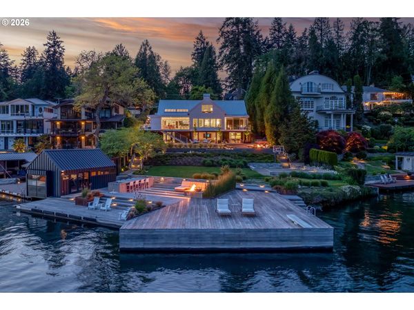 2600 SUMMIT DR, Lake Oswego, OR 97034