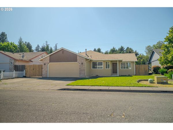 7077 RIDGEMONT N DR, Keizer, OR 97303