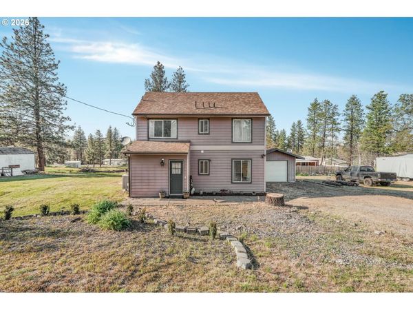 127 S MIKE RD, Tygh Valley, OR 97063