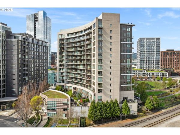949 NW OVERTON ST, Unit 909, Portland, OR 97209