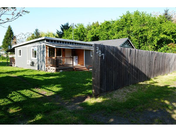 387 4TH ST, Dillard, OR 97432