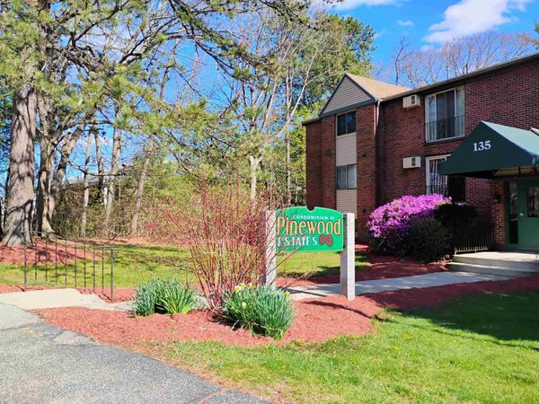 133 ENGLISH VILLAGE Road, Unit 303, Manchester, NH 03102