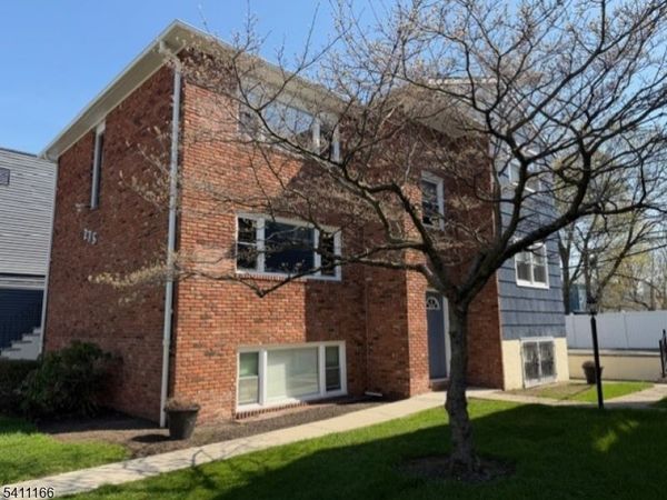 275 Rhode Island Ave, Unit 2nd, East Orange, NJ 07018