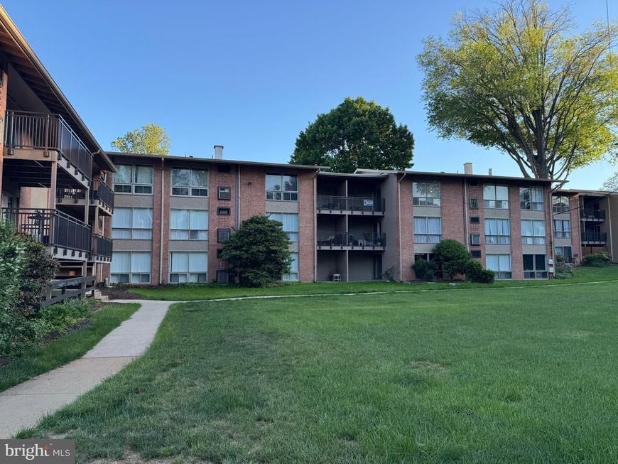 7342 Route 29, Unit 42/202, Falls Church, VA 22046 Main Photo