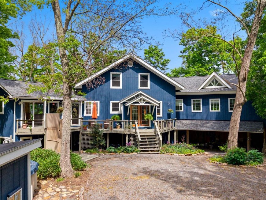 500 Largent Heights Lane, Great Cacapon, WV 25422 Main Photo