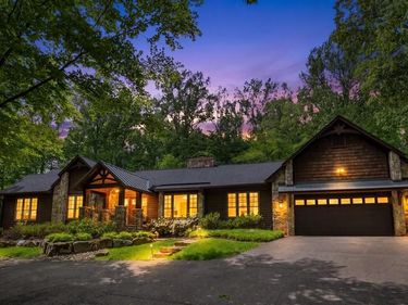 9920 JAYDEE BOULEVARD, FAIRFAX STATION, VA 22039