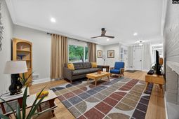 4637 Crystal Drive photo 4