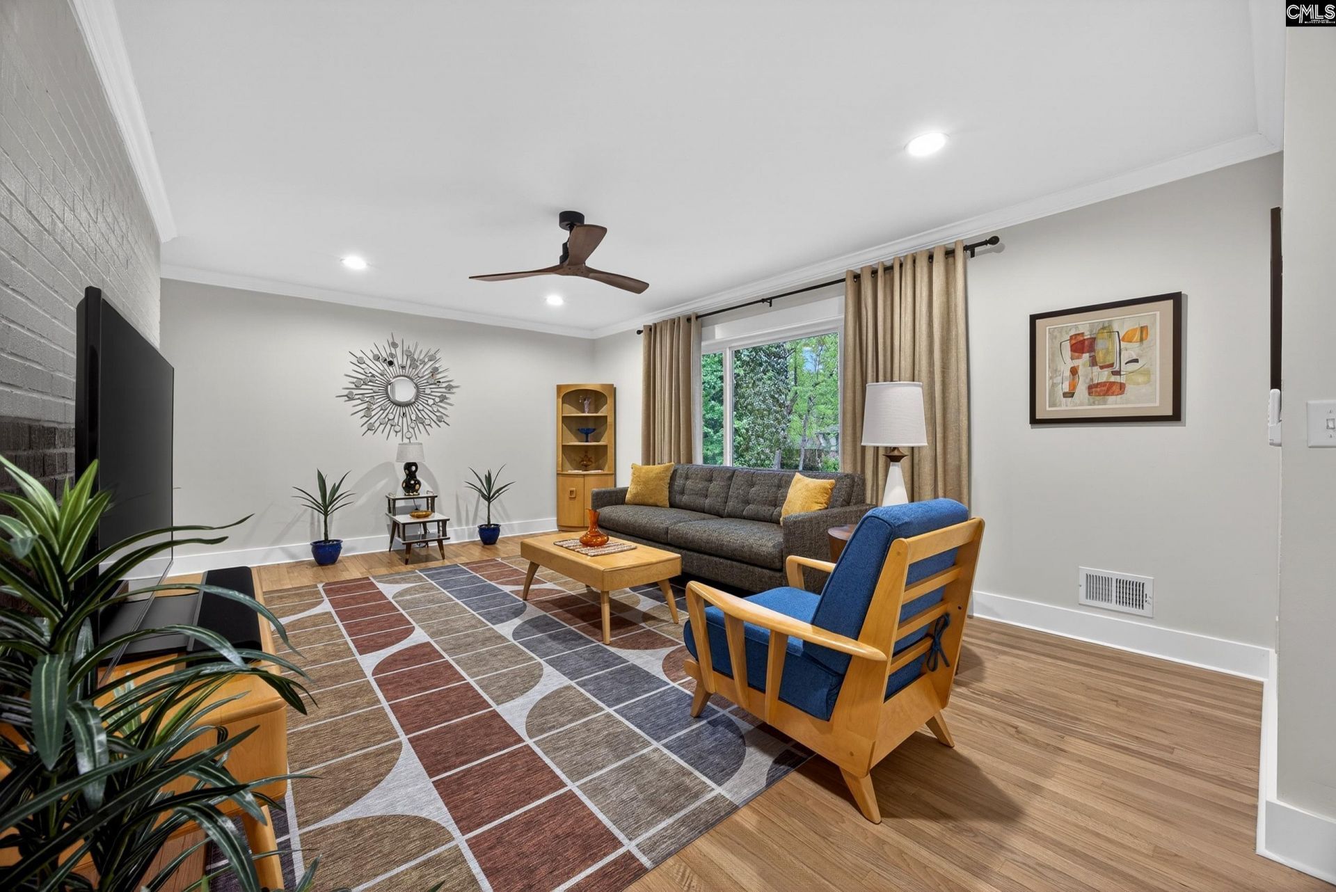 4637 Crystal Drive Photo 5