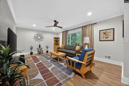 4637 Crystal Drive photo 4