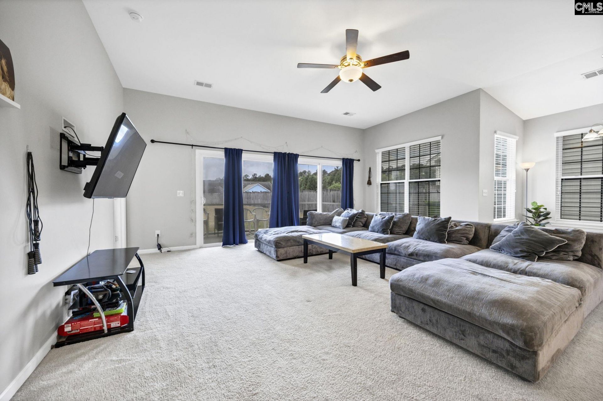 132 Flora Springs Circle  Photo 8