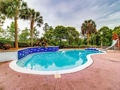 759 Woodberry Rd , Lexington, SC 29073