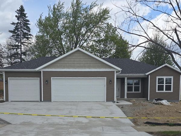 418 Village LANE, Ripon, WI 54971