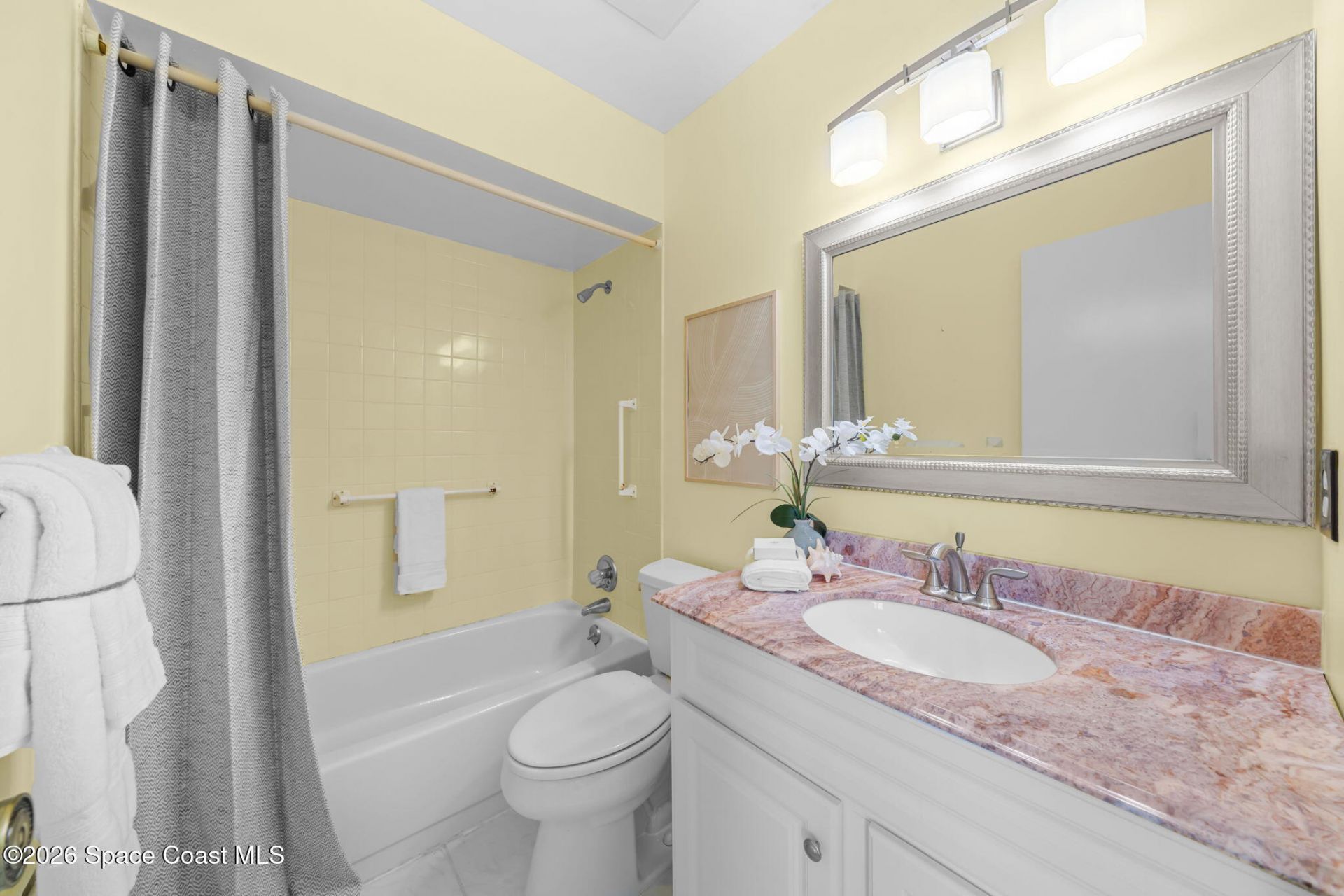 204 Country Club Drive , Melbourne, FL 32940 Photo