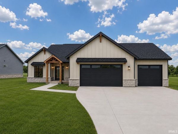 2220 Golfview Drive, Auburn, IN 46706