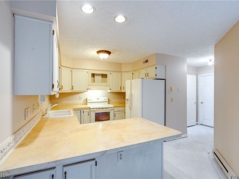 600 Hilltop Terrace, Tallmadge, OH 44278 Photo 9