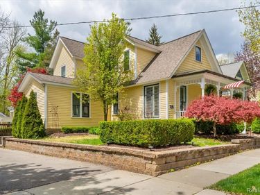 221 N Rogers Street, Northville, MI 48167