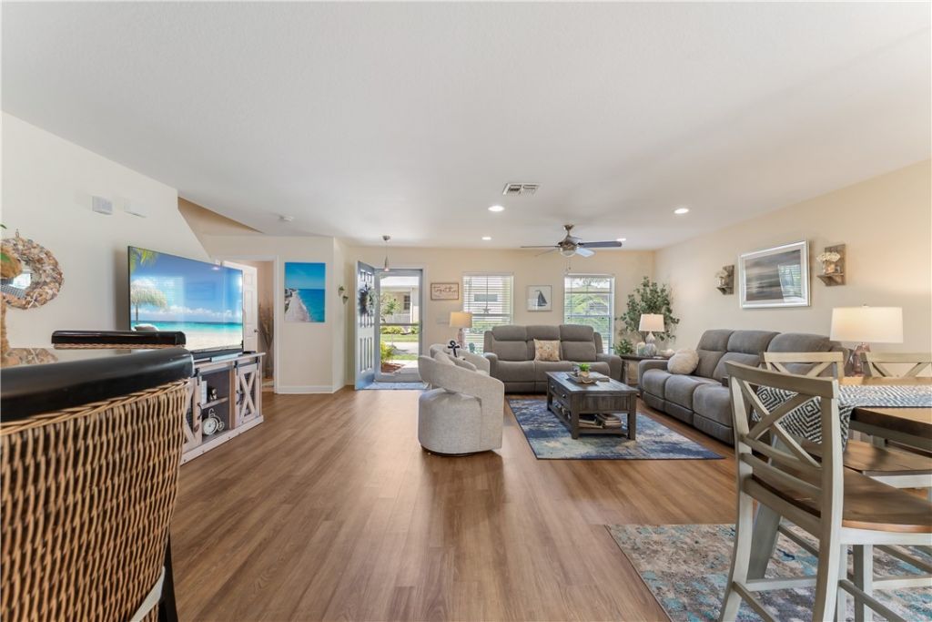 1563 Par Court, Vero Beach, FL 32966 Photo