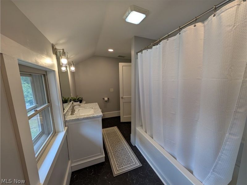 486 Needham Avenue, Kent, OH 44240 Photo 12