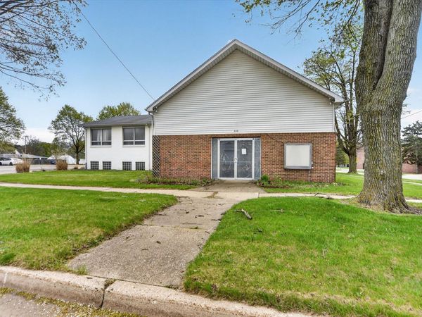 310 E Green Street, Marshall, MI 49068