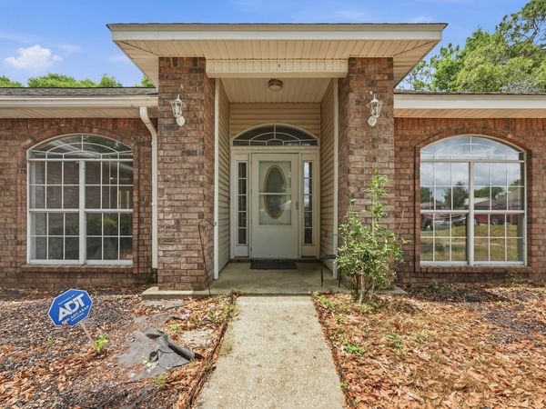 123 Steeplechase Drive, Crestview, FL 32539
