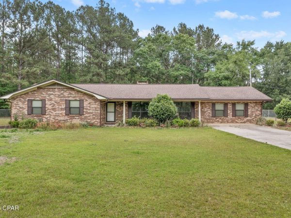 2851 Highway 160 , Bonifay, FL 32425