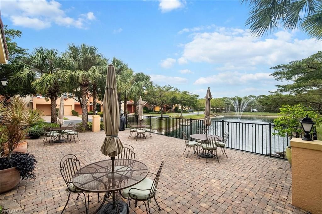 8641 Piazza Del Lago Cir, Unit 201, Estero, FL 33928 Photo