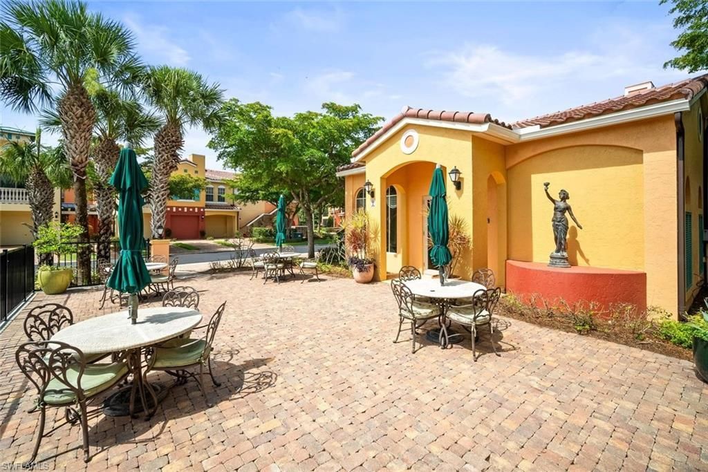 8641 Piazza Del Lago Cir, Unit 201, Estero, FL 33928 Photo