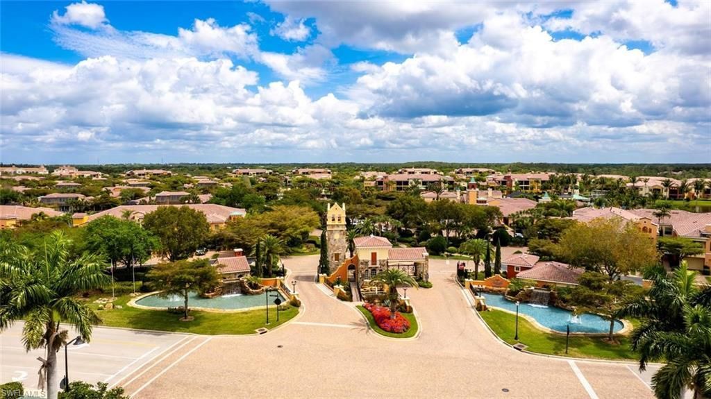 8641 Piazza Del Lago Cir, Unit 201, Estero, FL 33928 Photo