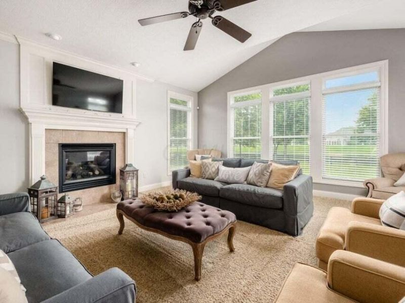 8351 Tricia Price Drive, Powell, OH 43065 Photo 5