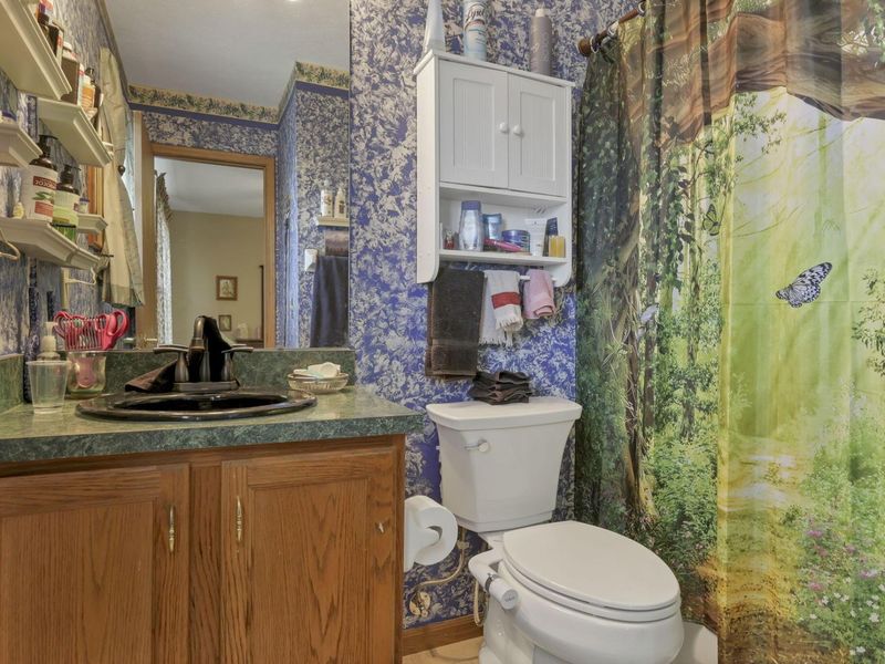 908 Larkfield Drive, Columbus, OH 43085 Photo 36