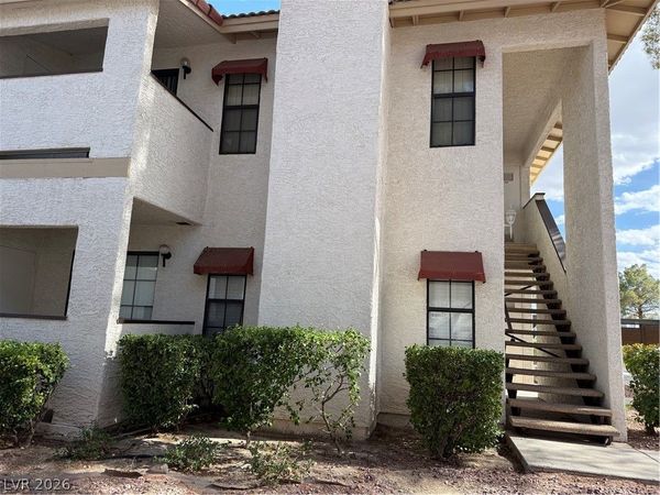 6687 W Tropicana Avenue , Unit 202, Las Vegas, NV 89103