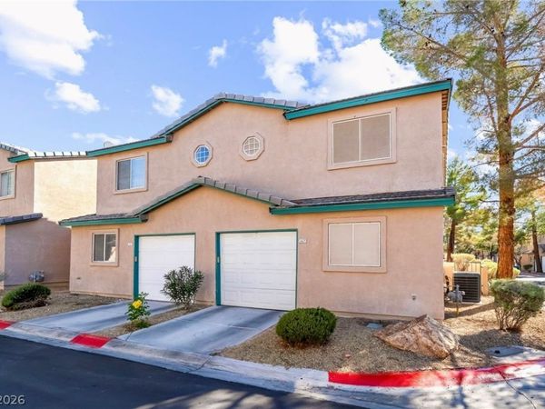 5621 Lago Court , Las Vegas, NV 89118