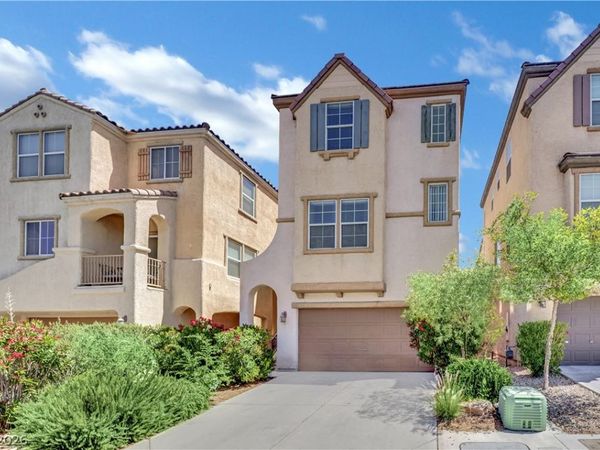 10754 Holmfield Street , Henderson, NV 89052
